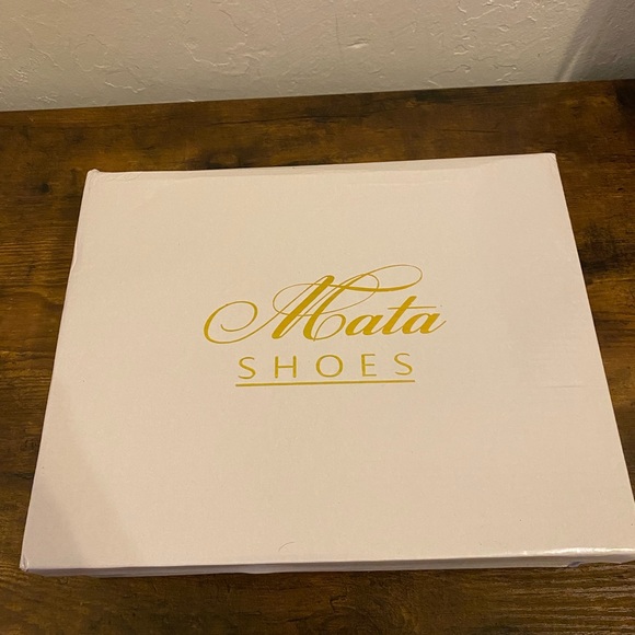 Fashion Nova Forever a Babe over the Knee Heels Netflex size 7.5 - Picture 12 of 15